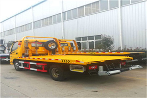 迎江区附近拖车救援搭电