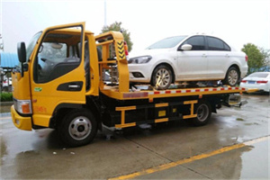 迎江区附近拖车救援24小时服务热线